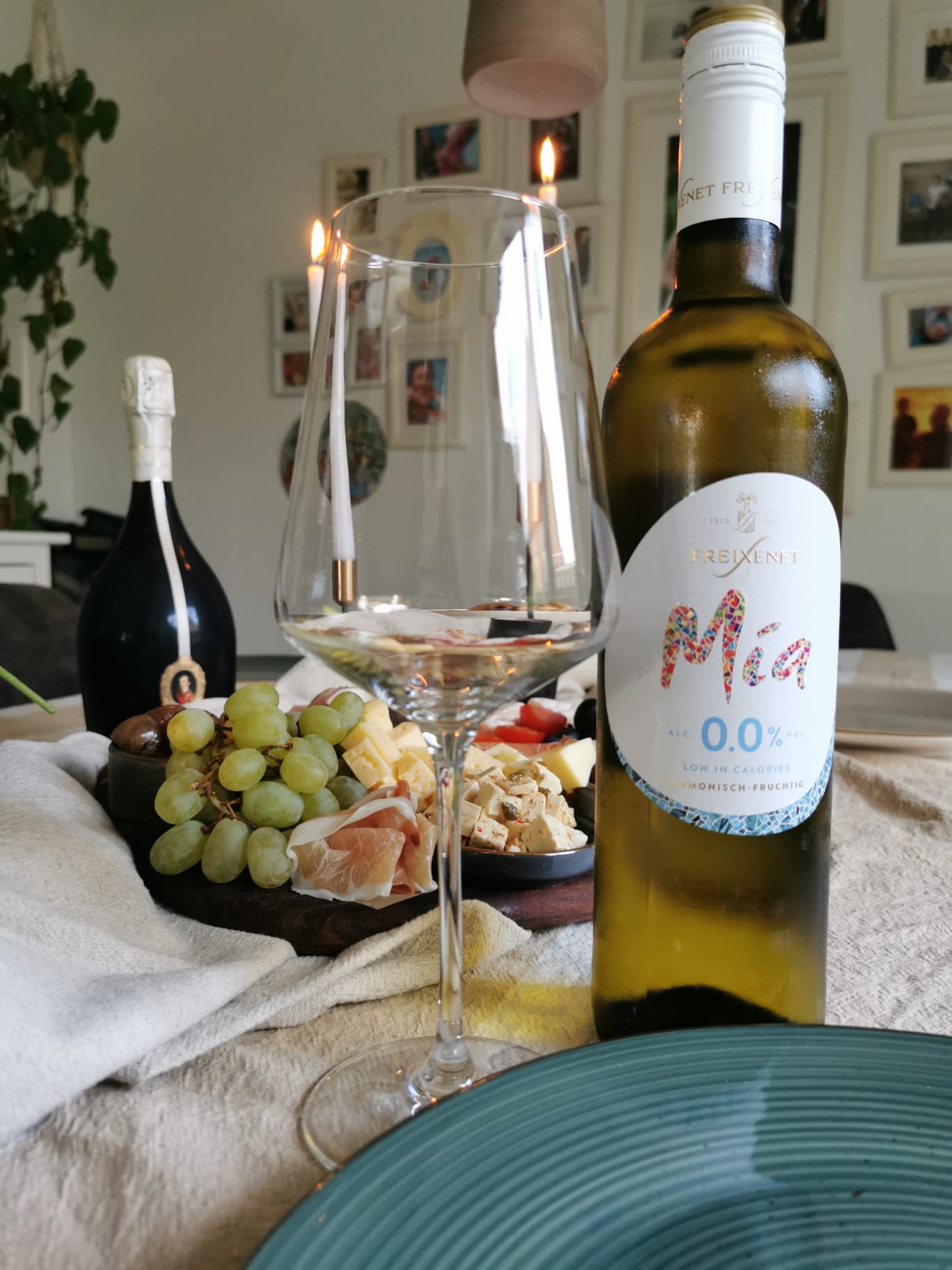 Henkell Freixenet Mia 0,0% Weißwein Henkell Freixenet Mia 0,0% Weißwein